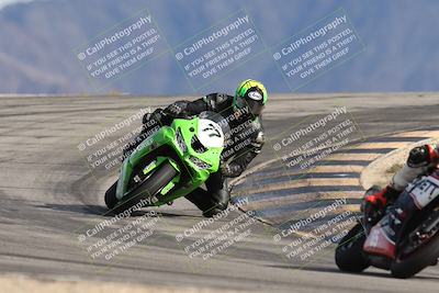 media/Nov-16-2025-Race Pace (Sun) [[8c5fa54630]]/Verified Riders/8-Turn 12 (120pm)/